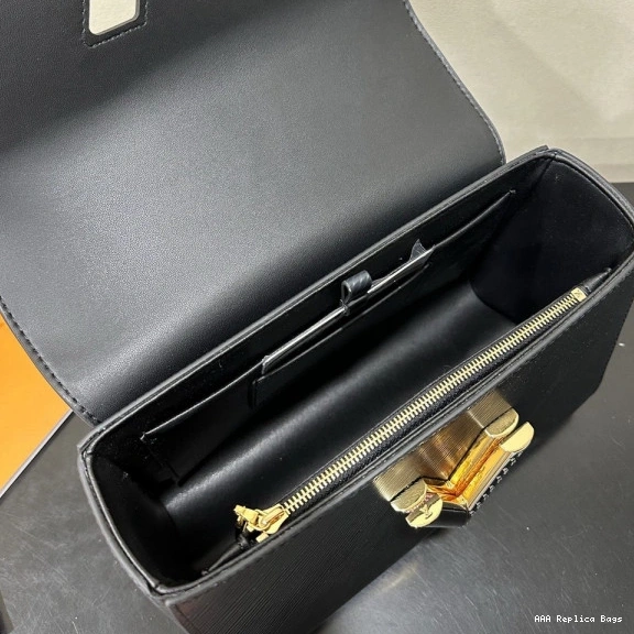 Aaa replica ru TWIST MM VUITTON LOUIS 0822